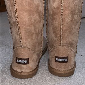 LAM woman’s boots